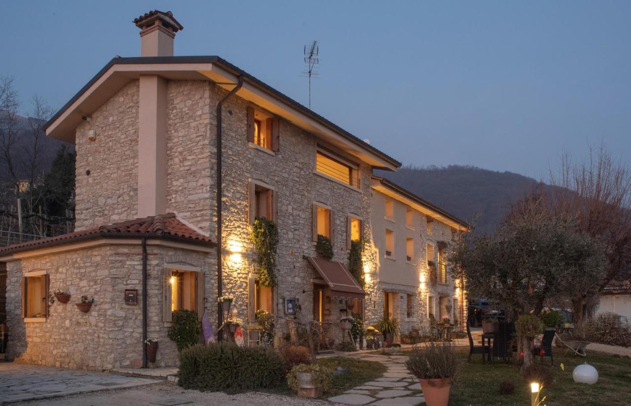 Agriturismo Casaborgomarche Valdobbiadene Exterior foto