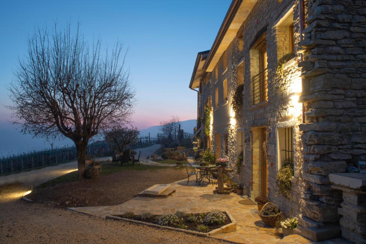 Agriturismo Casaborgomarche Valdobbiadene Exterior foto